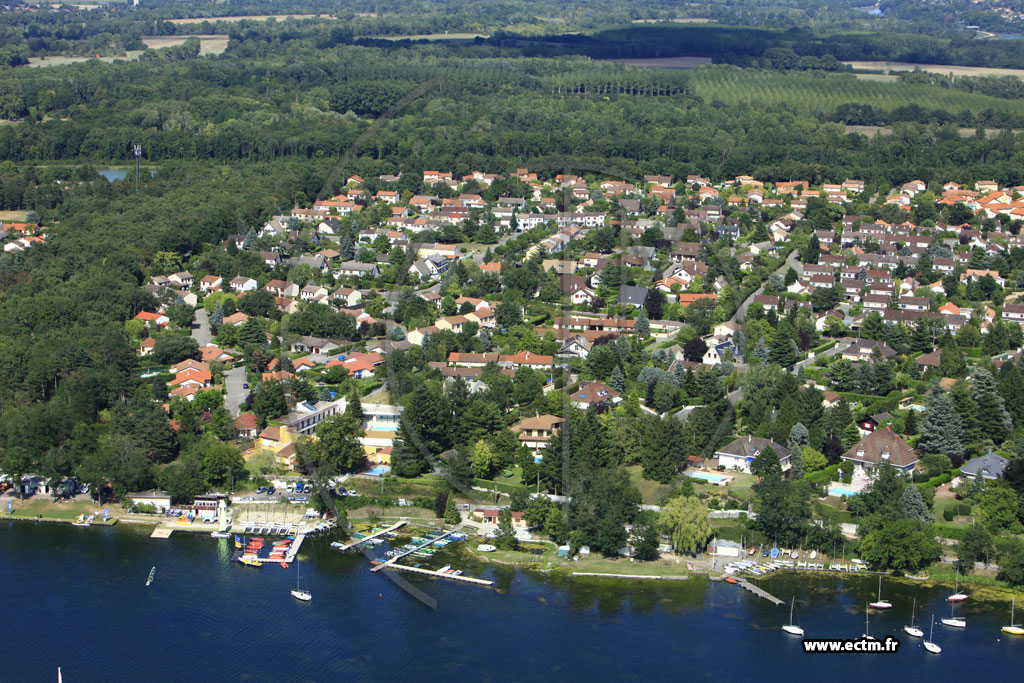 Photo arienne de Meyzieu (Le Grand Large)