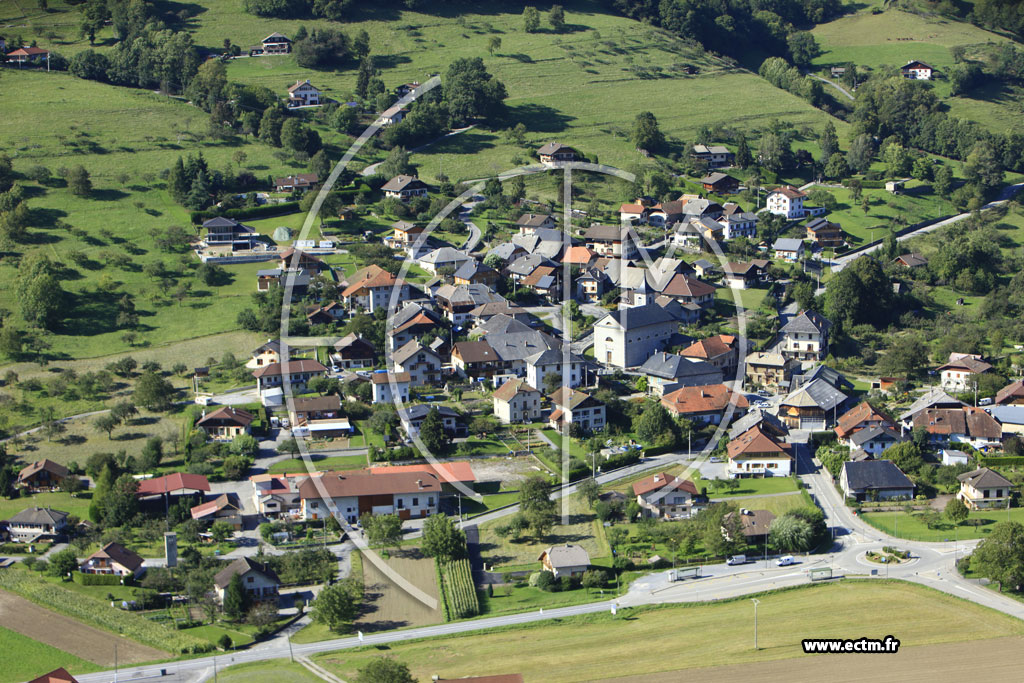 Photo aérienne - Saint-Ferréol