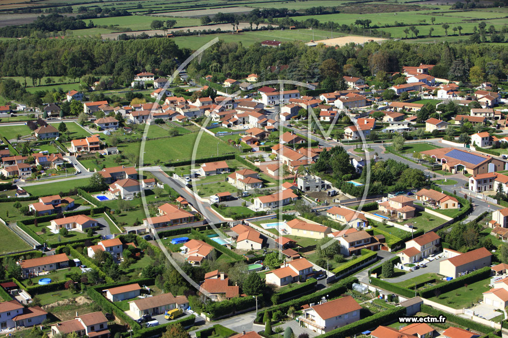 Photo aérienne - L'Hôpital-le-Grand