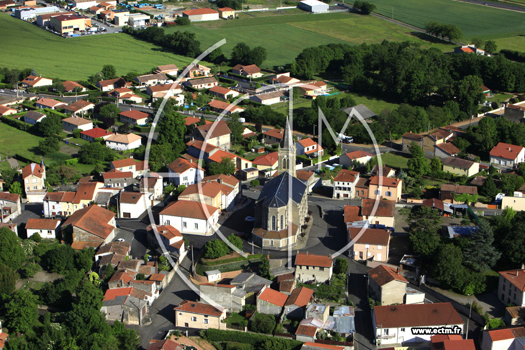 Photo aérienne - Les Martres-d'Artière