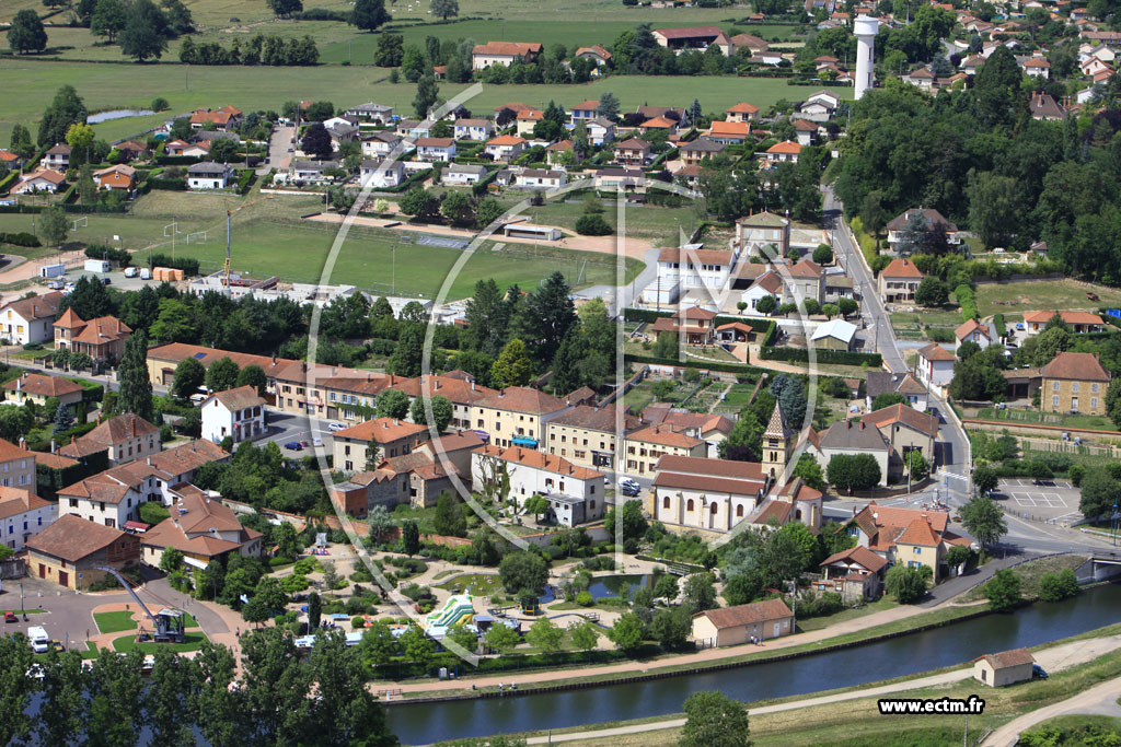 Photo aérienne - Briennon