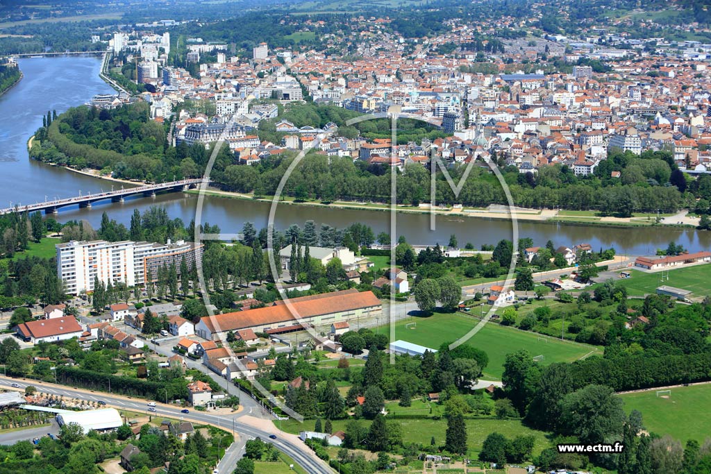 Photo arienne de Bellerive-sur-Allier (La Grange au Grain)