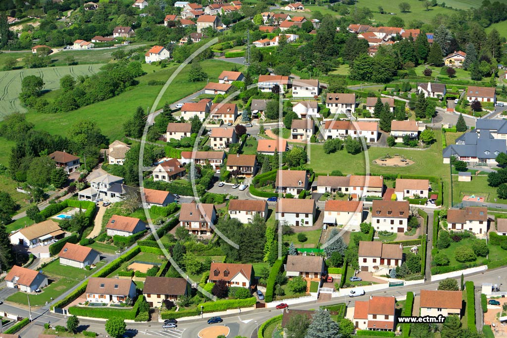 Photo arienne de Creuzier-le-Vieux