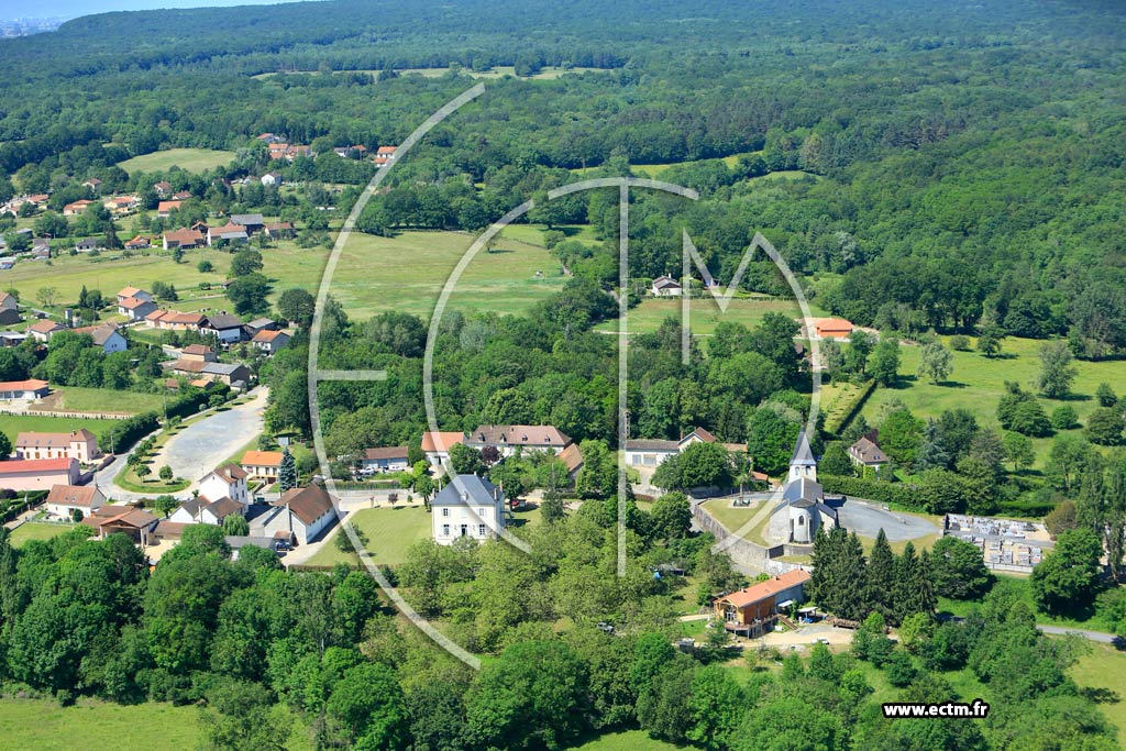 Photo aérienne - Saint-Priest-Bramefant