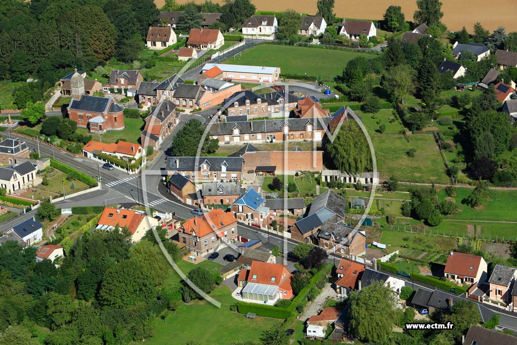 Photo aérienne - Neuville-Saint-Amand