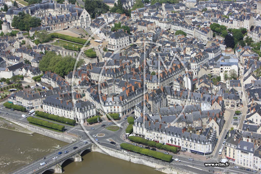 Photo arienne de Blois (Saint-Nicolas)