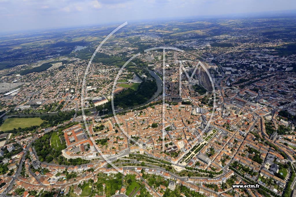 Photo aérienne - Angoulême