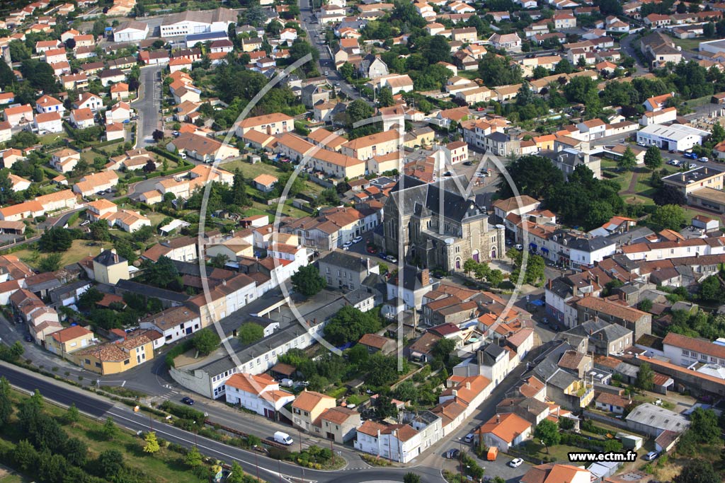 Photo arienne de Saint-Julien-de-Concelles