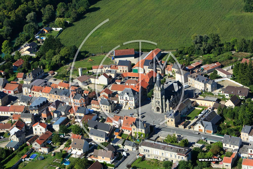 Photo arienne de Neufchtel-sur-Aisne