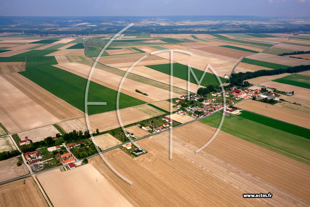 Photo aérienne - Les Istres-et-Bury