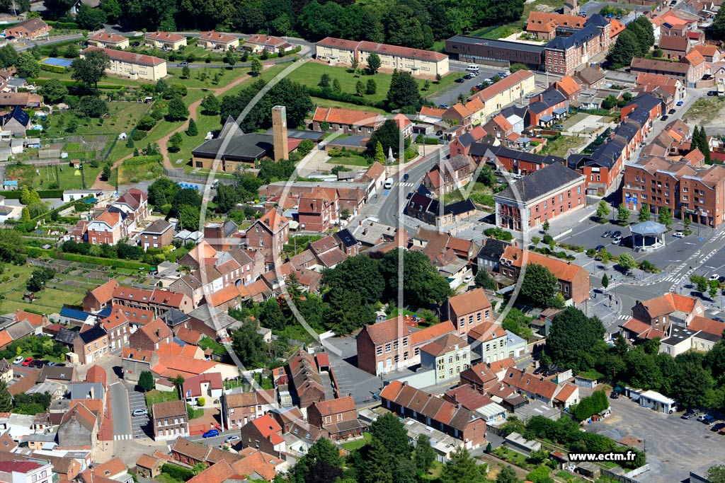 Photo arienne de Auby (Quartier du Collge Victor Hugo)