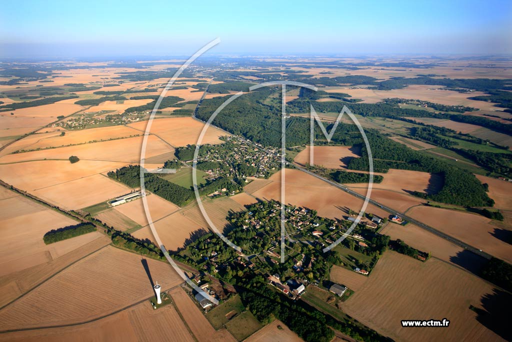 Photo arienne de Breux-sur-Avre (La Haute Folie)