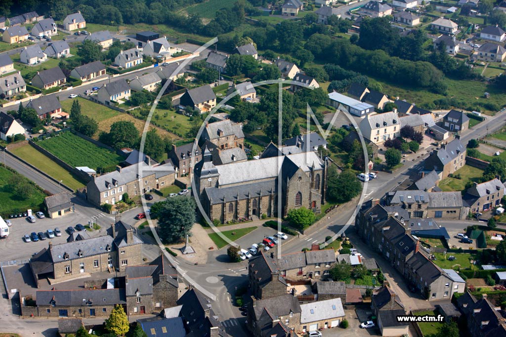 Photo arienne de Baguer-Morvan