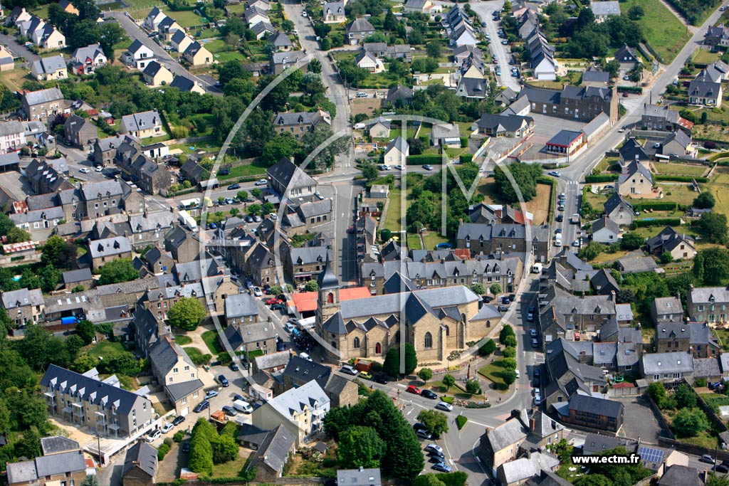 Photo arienne de Miniac-Morvan