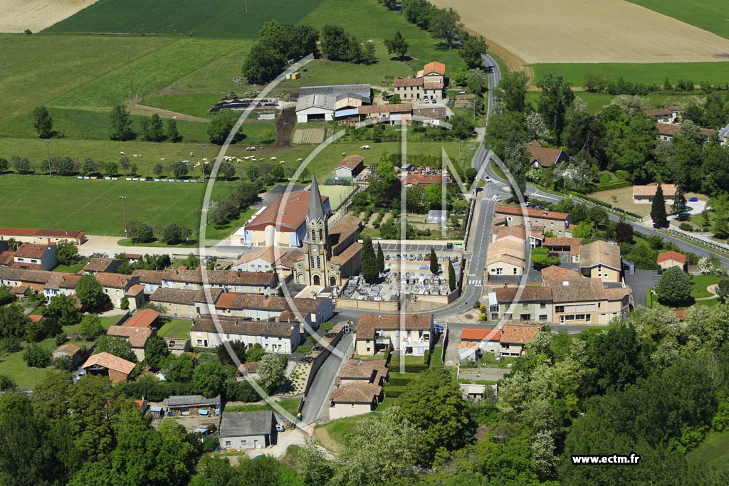 Photo arienne de Cambounet-sur-le-Sor (L'Eglise)