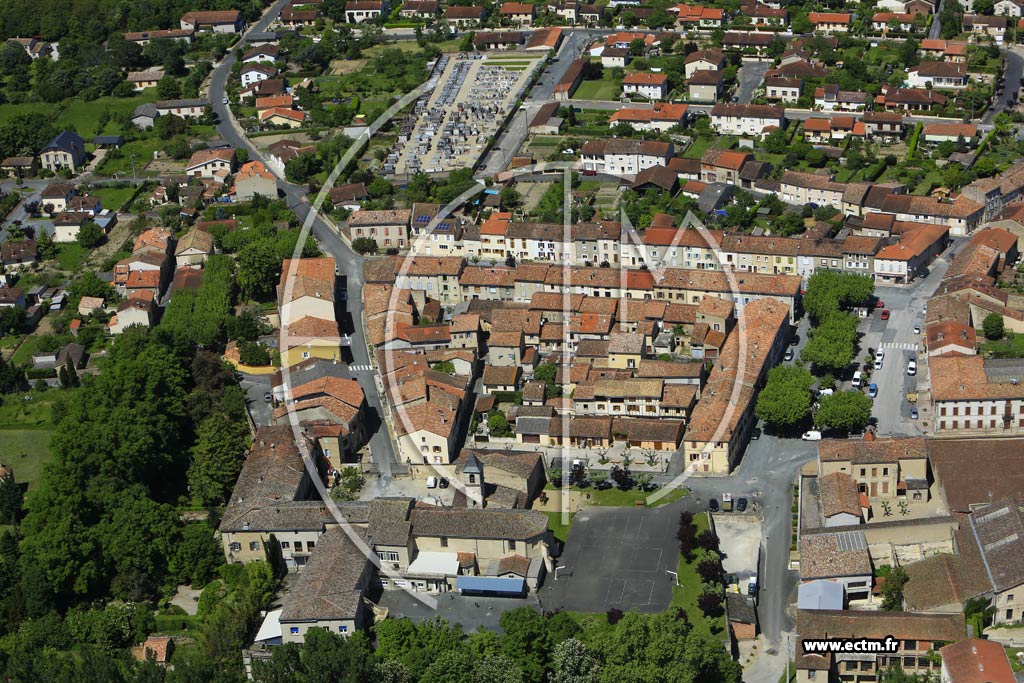 Photo arienne de Vielmur-sur-Agout