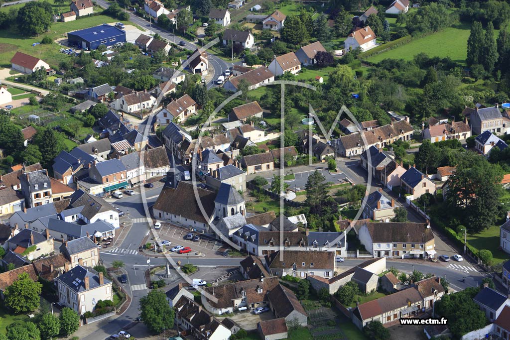 Photo arienne de Varennes-Changy (Centre)