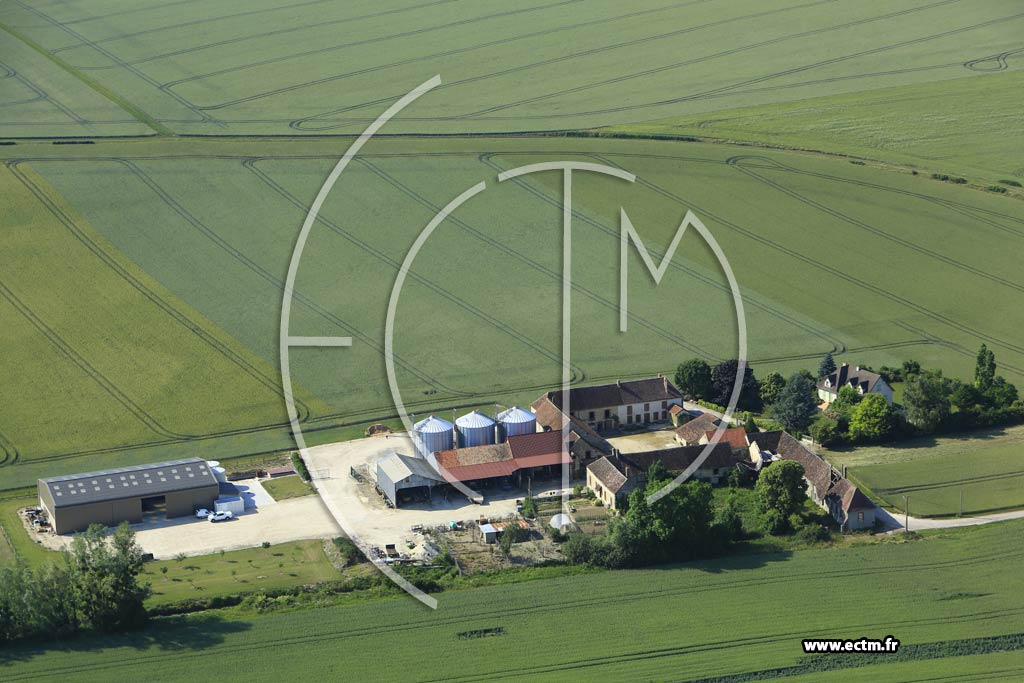 Photo aérienne - La Ferté-Loupière