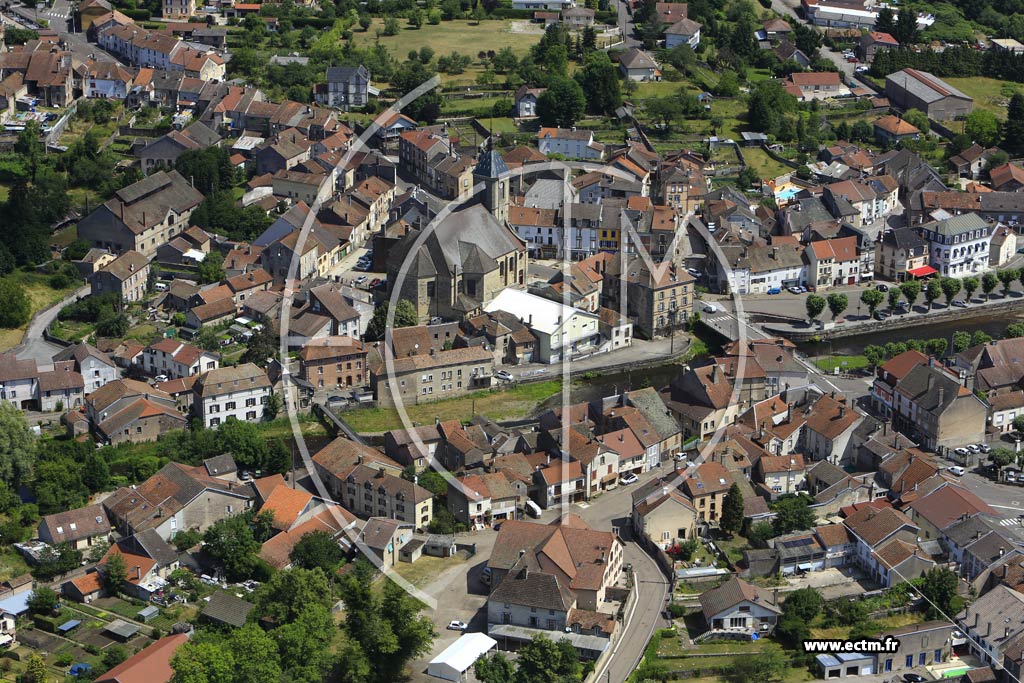 Photo arienne de Saint-Loup-sur-Semouse (Centre-Ville)