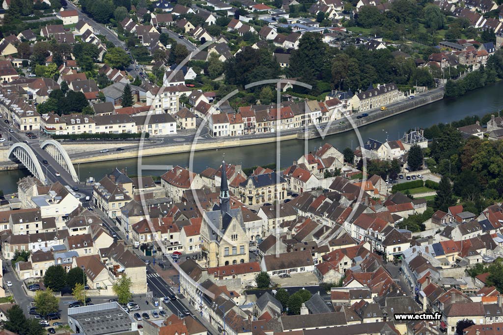 Photo arienne de Pont-Sainte-Maxence (Centre)