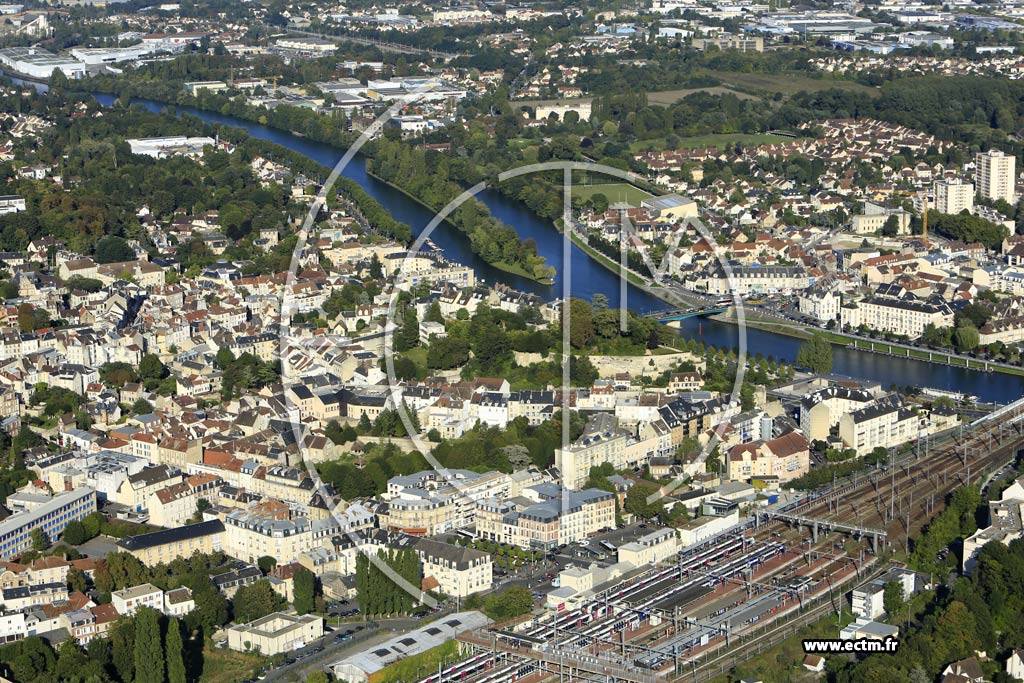 Votre photo aérienne  Pontoise (Centre)  3662698594666