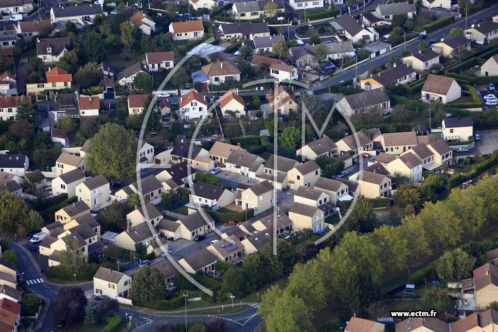 Photo arienne de Vert-Saint-Denis (la Valle de Bailly)