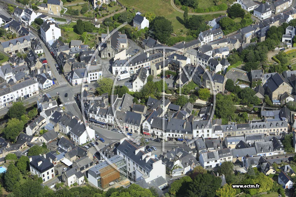 Photo arienne de Pont-Aven (Centre)