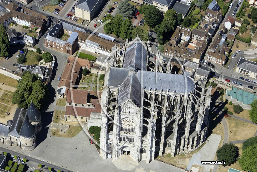 Photo arienne de Beauvais (Centre - Cathdrale Saint-Pierre)