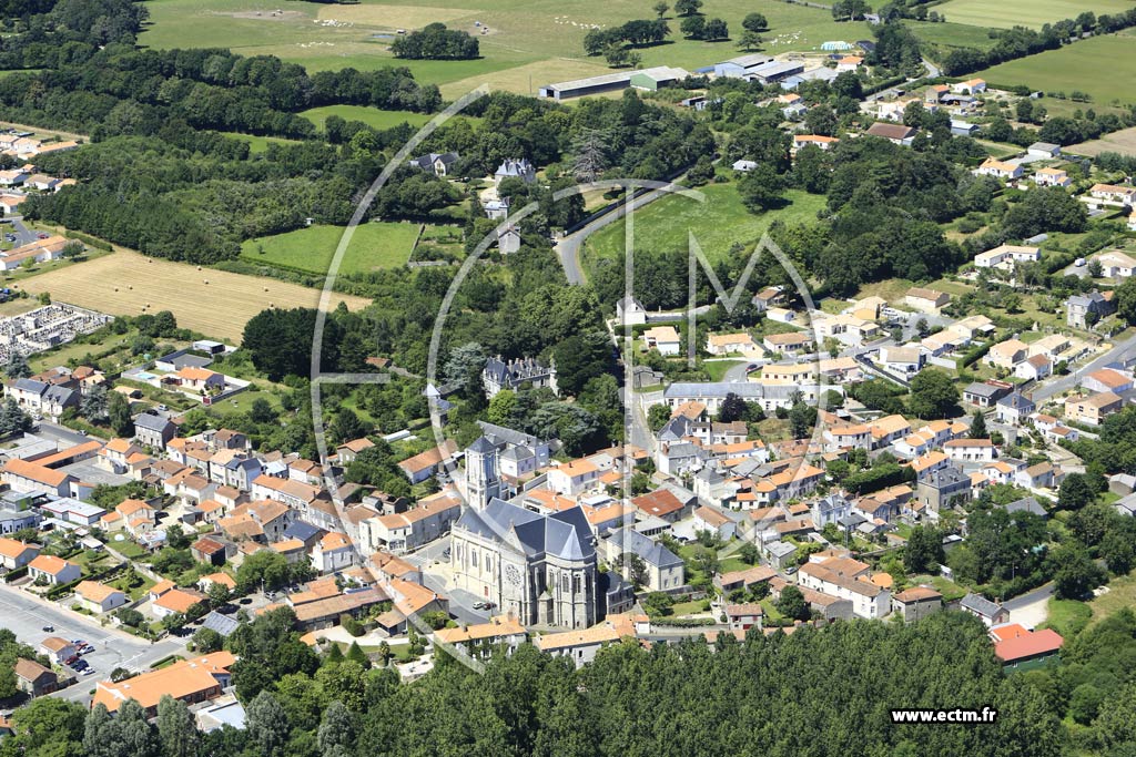 Photo arienne de Saint-tienne-du-Bois