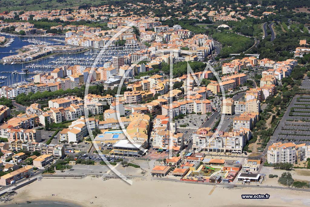 Photo arienne de Le Cap dAgde