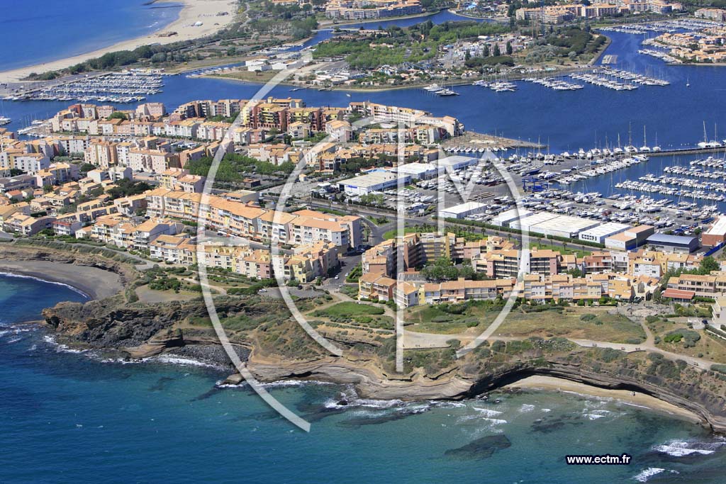 Photo arienne de Le Cap dAgde