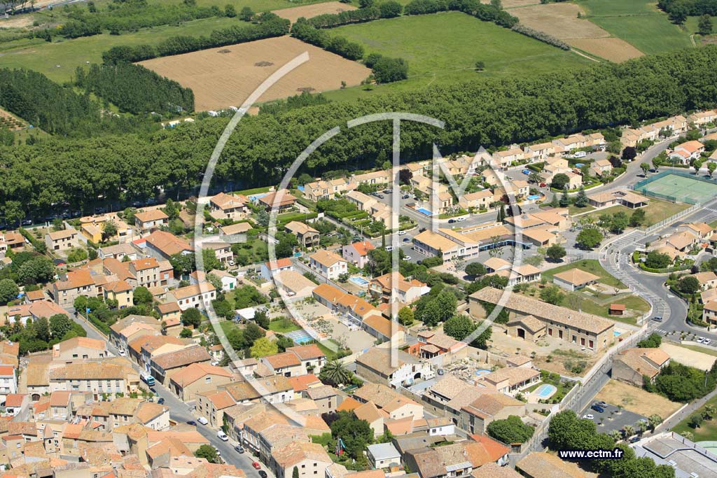 Photo arienne de Villeneuve Les Beziers