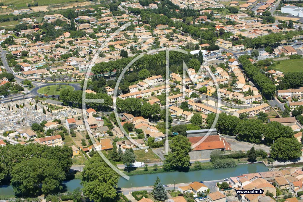 Photo arienne de Villeneuve Les Beziers