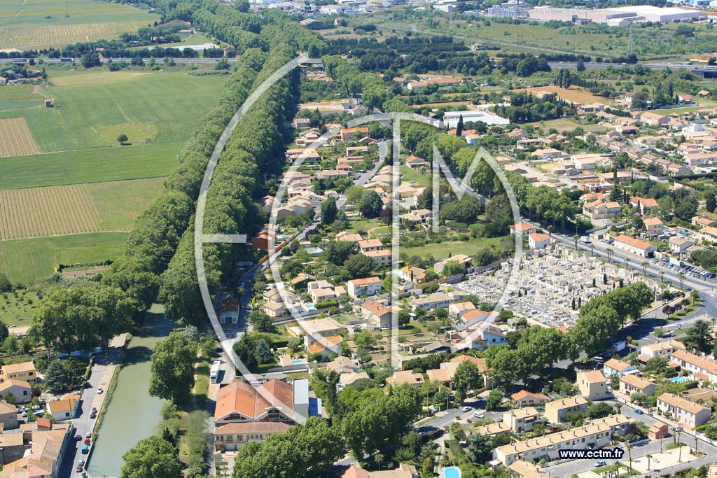 Photo arienne de Villeneuve Les Beziers