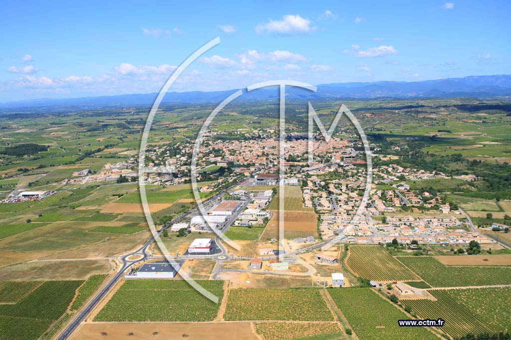 Photo arienne de Cazouls les Beziers