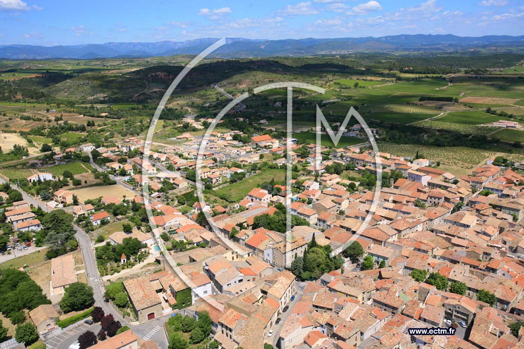Photo arienne de Cazouls les Beziers