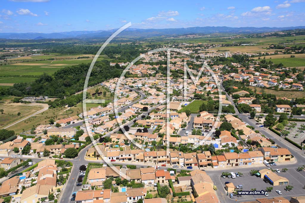 Photo arienne de Lignan sur Orbe