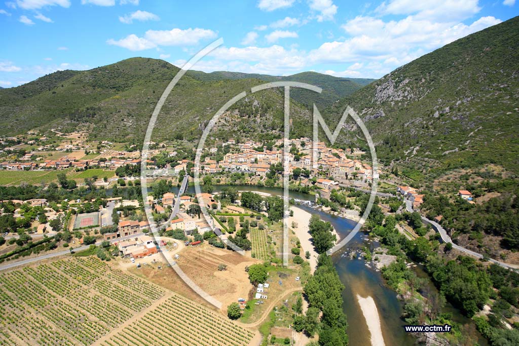 Photo arienne de Roquebrun