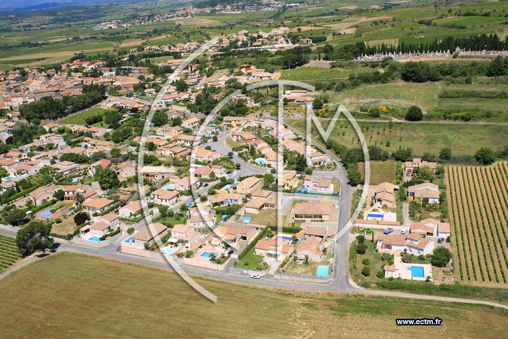 Photo arienne de Thezan les Beziers