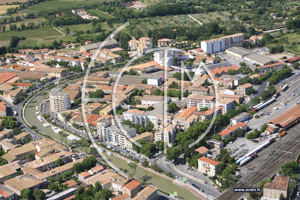 Photo arienne de Narbonne