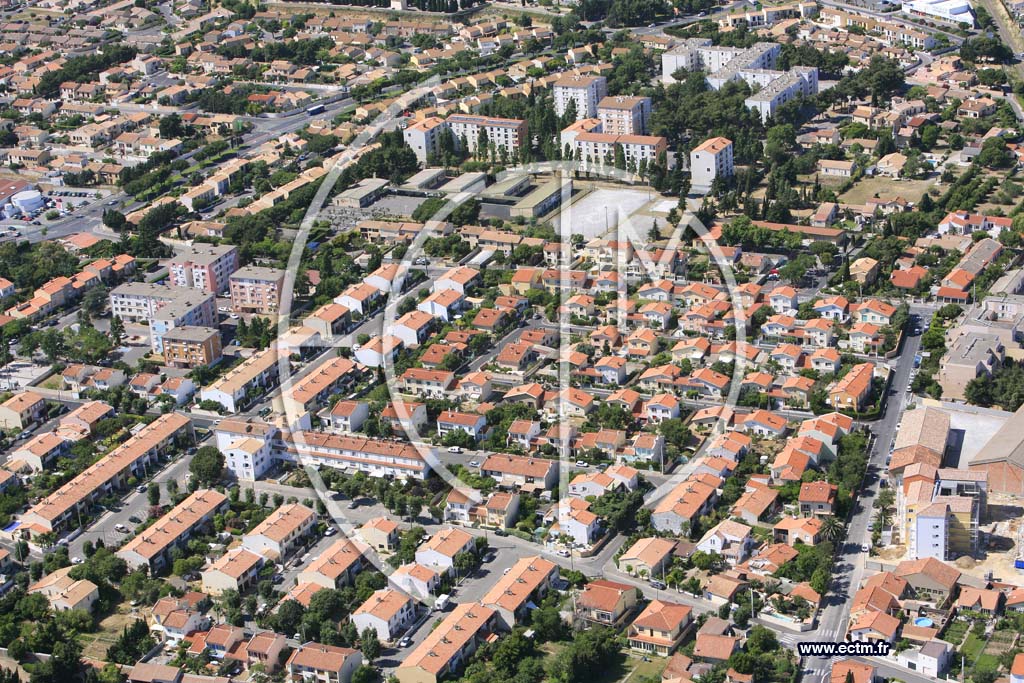 Photo arienne de Narbonne
