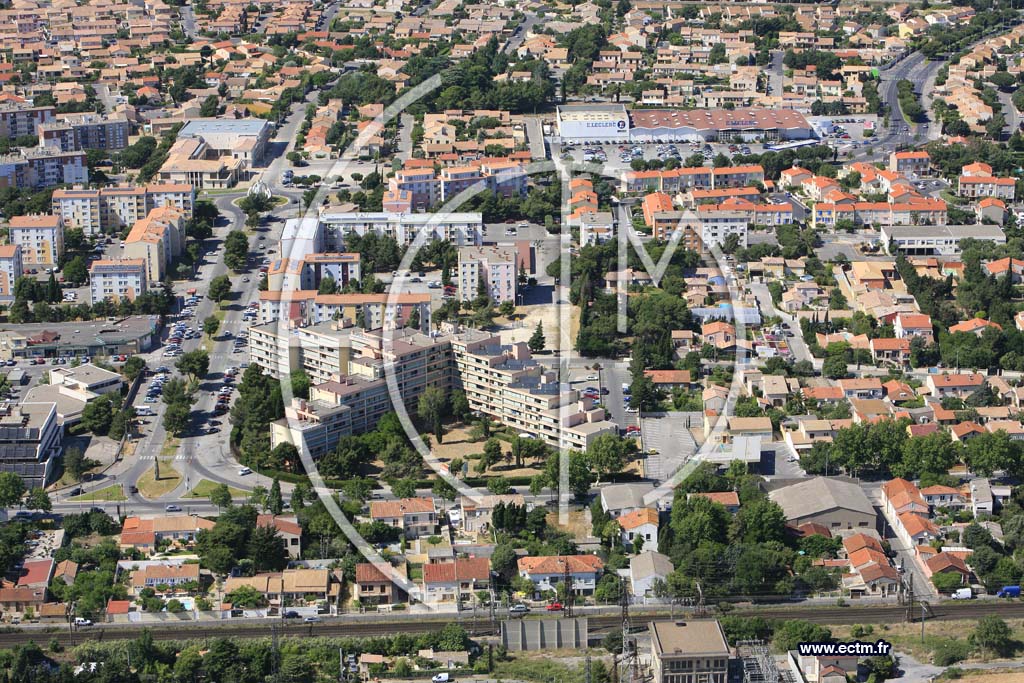 Photo arienne de Narbonne