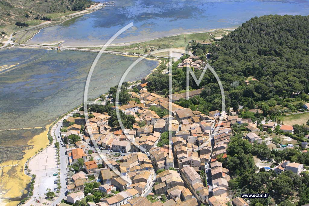 Photo arienne de Peyriac de Mer