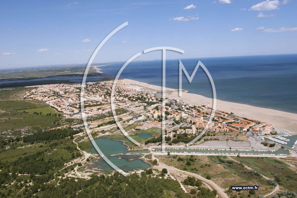 Photo arienne de Saint Pierre sur Mer