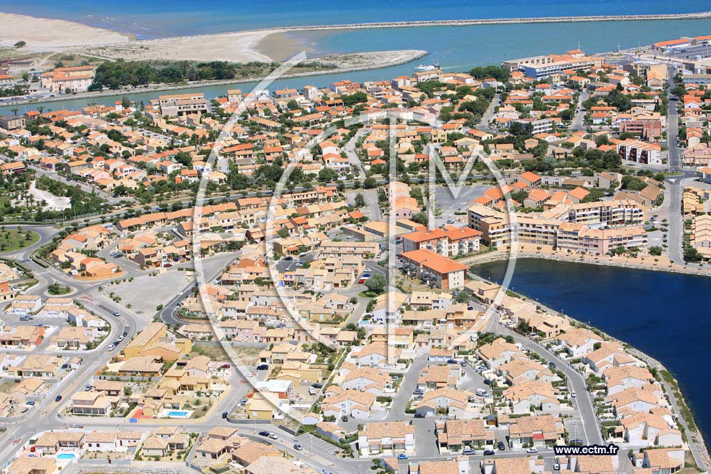 Photo arienne de port la nouvelle