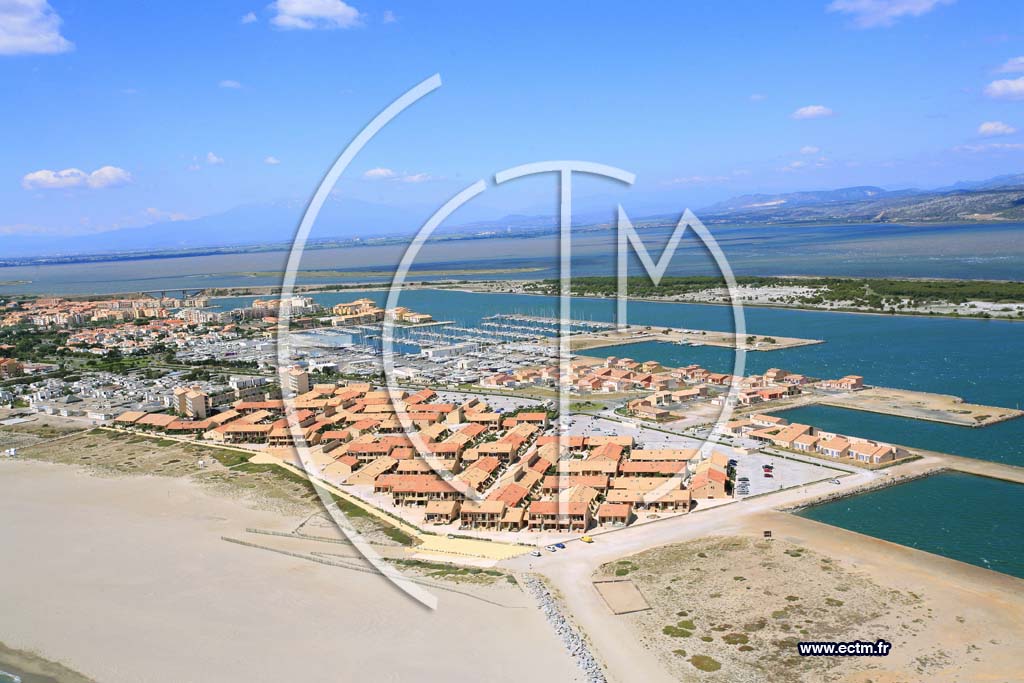 Photo arienne de port leucate