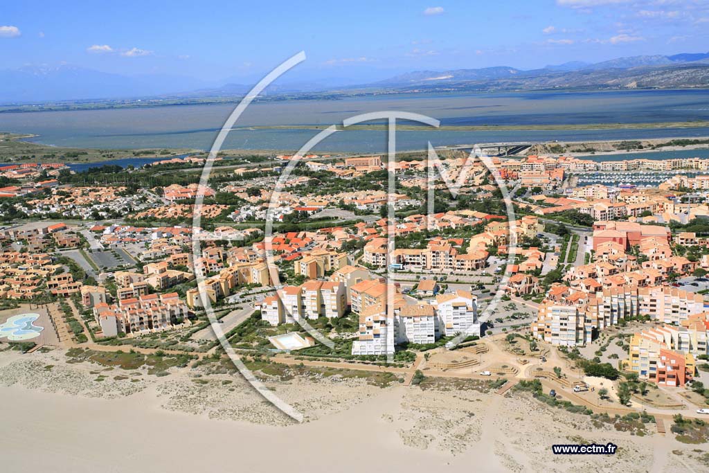 Photo arienne de port leucate