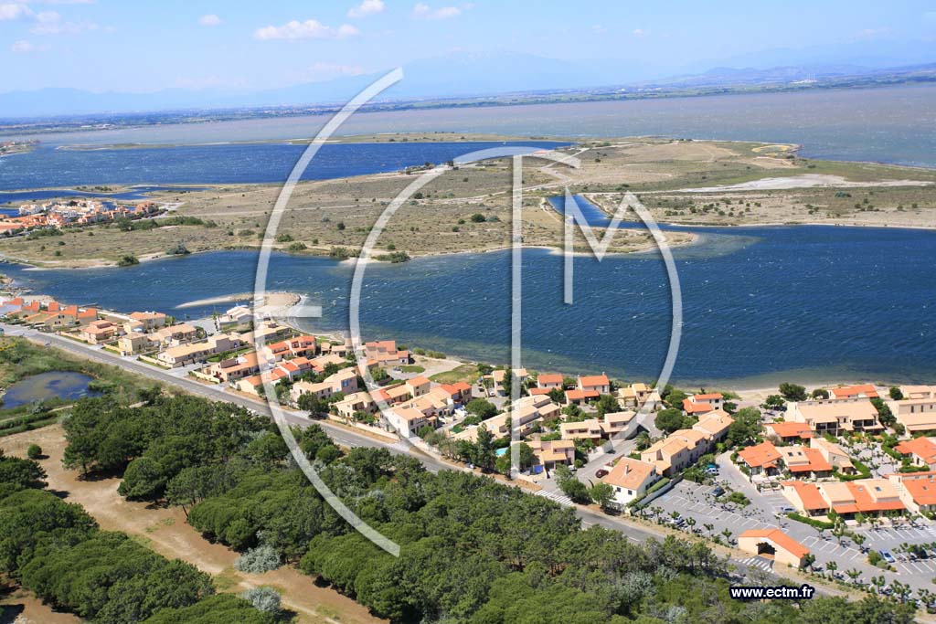 Photo arienne de Port Barcares