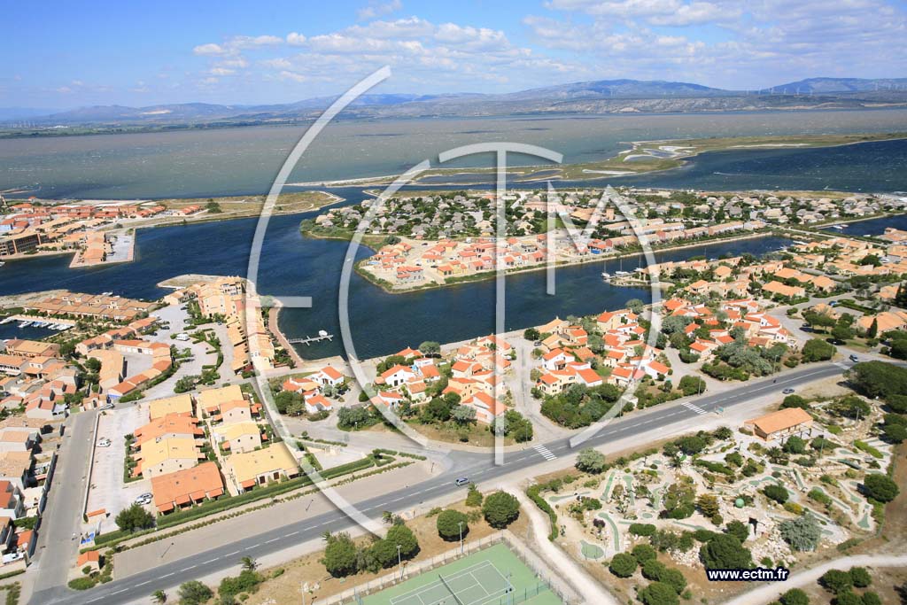 Photo arienne de Port Barcares