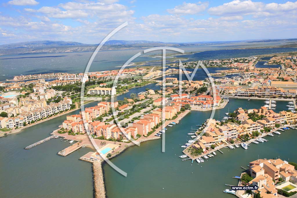 Photo arienne de Port Barcares